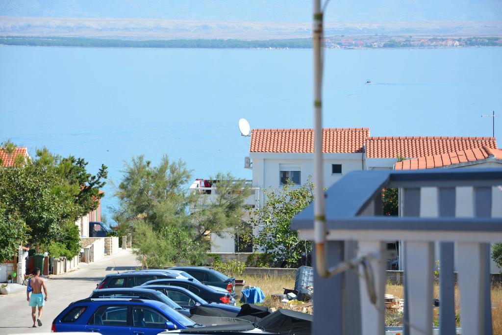 Apartments Sandra Vir Exterior photo